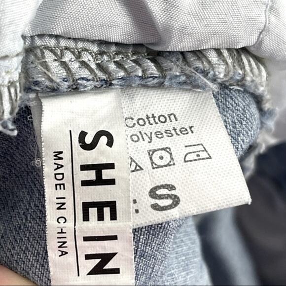 Shein Distressed High Rise Exposed Pockets Cuffed Blue Denim Jean Shorts Small - Picture 5 of 8
